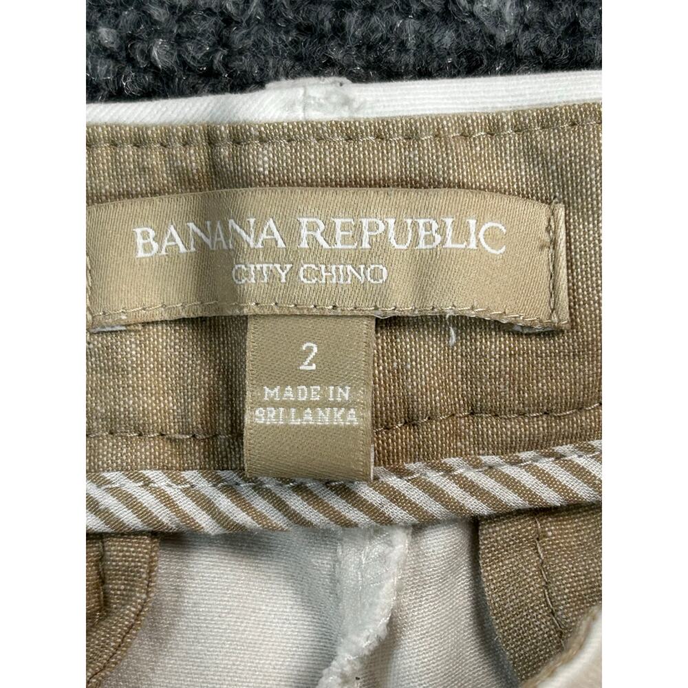 Banana Republic City Chino Shorts Women's Size 2 Ivory Cuffed Stretch Casual EUC - Picture 3 of 7